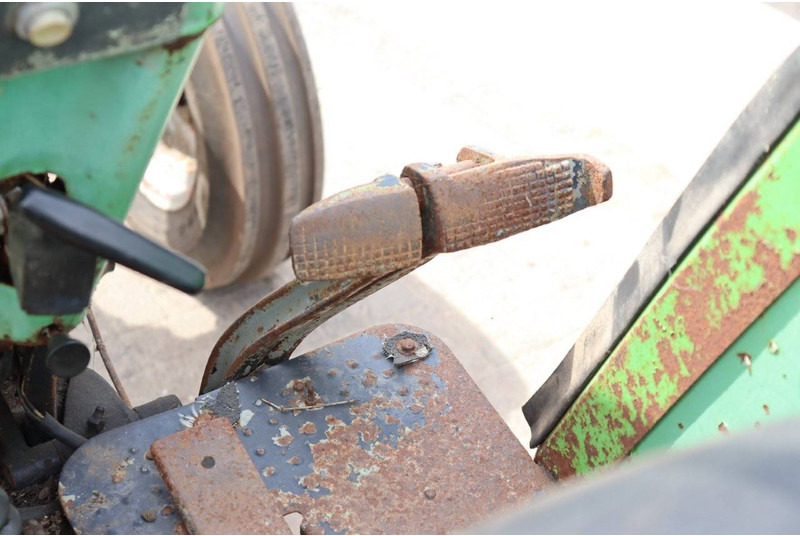 Tractor Deutz D6806: foto 19