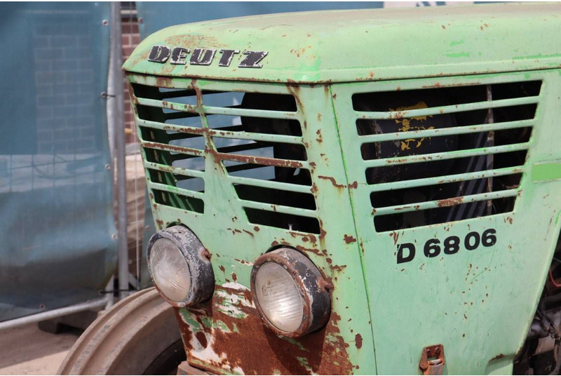 Tractor Deutz D6806: foto 9