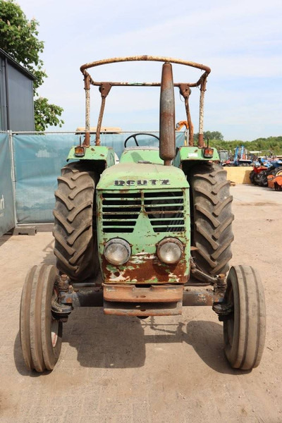 Tractor Deutz D6806: foto 7