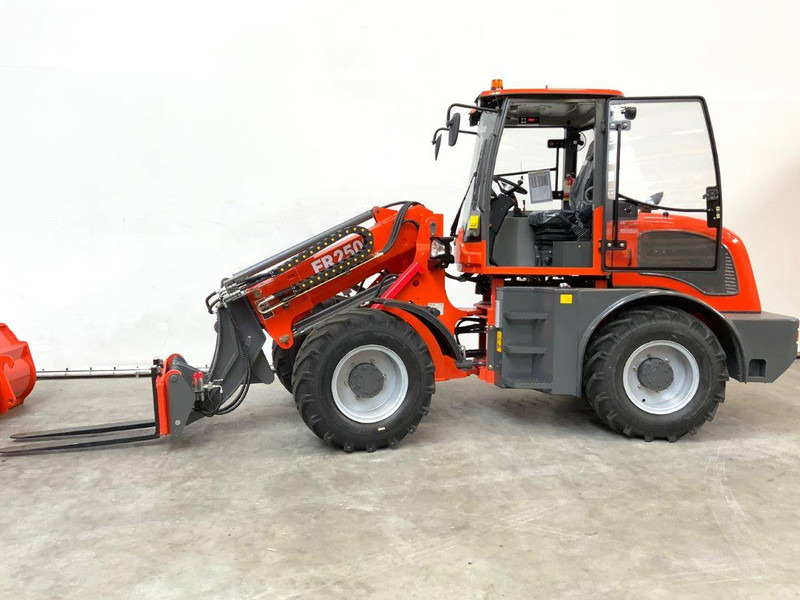 Everun ER2500 - Cargadora de ruedas: foto 3 Everun ER2500 - Cargadora de ruedas: foto 3
