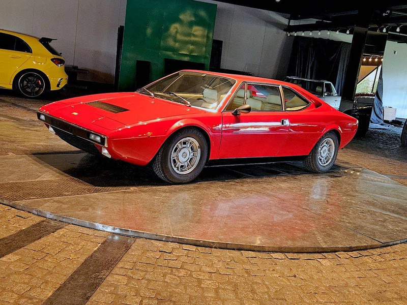Ferrari DINO 308 GT4 - Sedan: foto 2 Ferrari DINO 308 GT4 - Sedan: foto 2