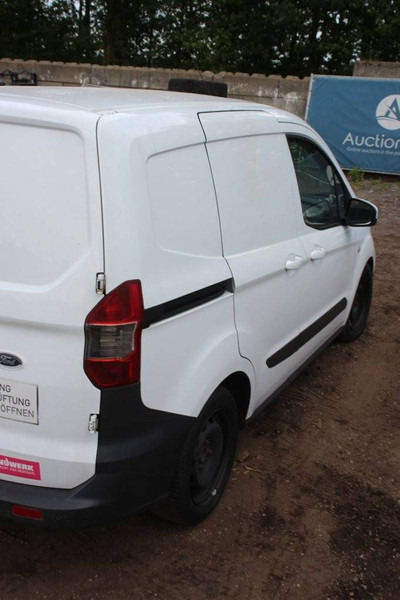 Ford Transit Courier - Furgón: foto 5 Ford Transit Courier - Furgón: foto 5