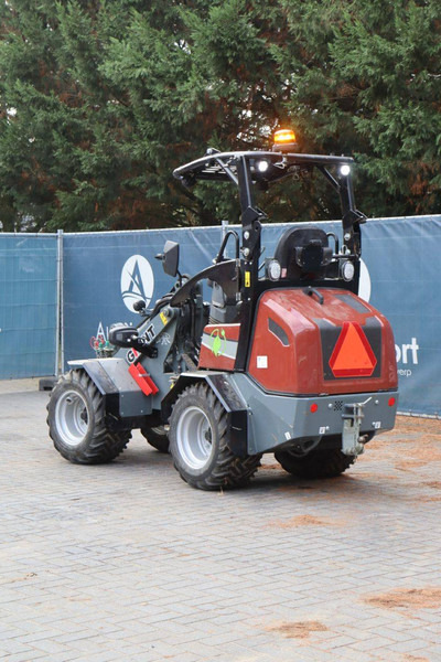 Giant G2200E X-TRA - Cargadora de ruedas: foto 4 Giant G2200E X-TRA - Cargadora de ruedas: foto 4