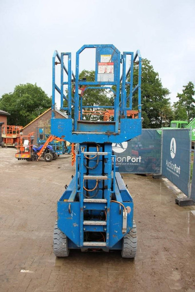 HAB S152-12E2WD - Plataforma de tijeras: foto 4 HAB S152-12E2WD - Plataforma de tijeras: foto 4