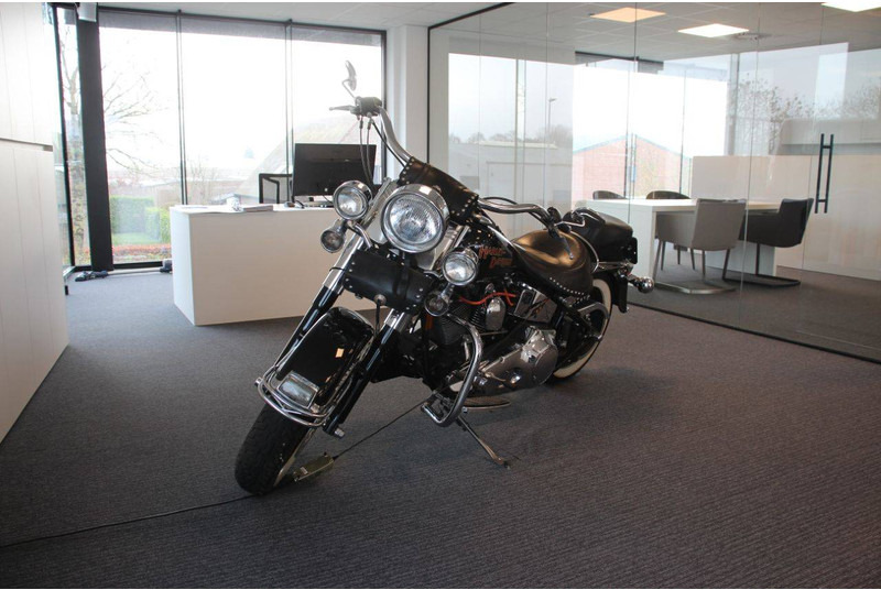 Motocicleta Harley-Davidson Heritage Softail: foto 8