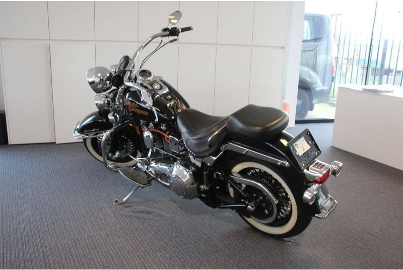Harley-Davidson Heritage Softail - Motocicleta: foto 3 Harley-Davidson Heritage Softail - Motocicleta: foto 3