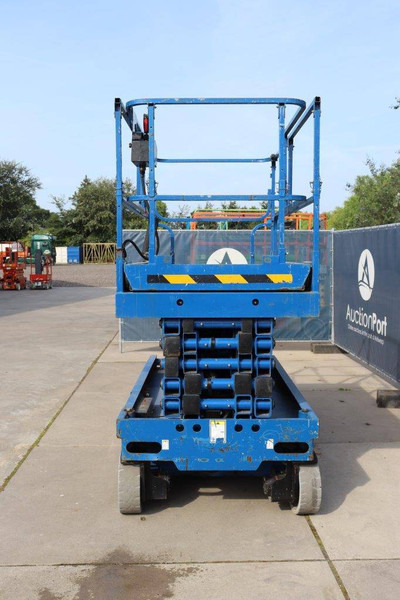Haulotte Compact 14 - Plataforma de tijeras: foto 5 Haulotte Compact 14 - Plataforma de tijeras: foto 5