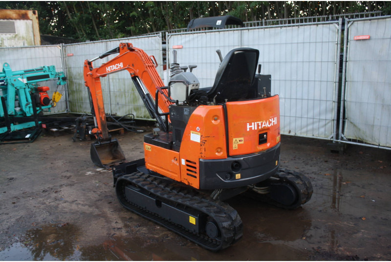 Hitachi ZX17U-5 - Excavadora de cadenas: foto 3 Hitachi ZX17U-5 - Excavadora de cadenas: foto 3