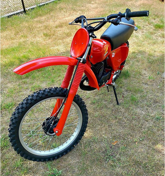Honda CR 125M - Motocicleta: foto 1 Honda CR 125M - Motocicleta: foto 1
