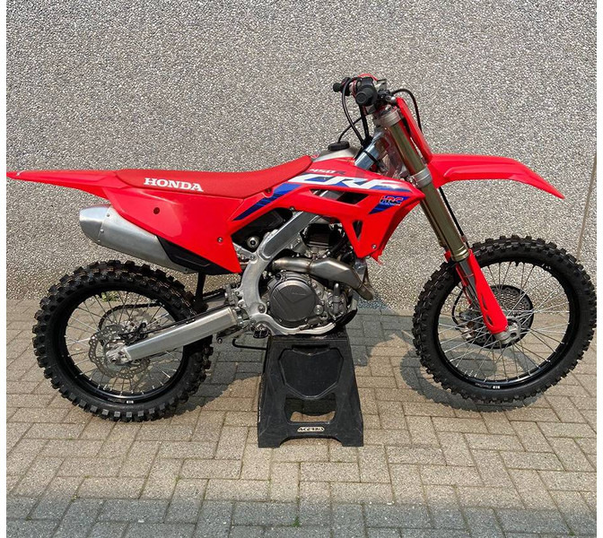 Honda (HRC) CRF 450R - Motocicleta: foto 3 Honda (HRC) CRF 450R - Motocicleta: foto 3