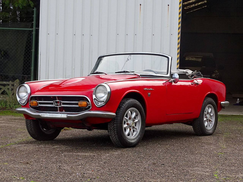 Honda S800 - Sedan: foto 1 Honda S800 - Sedan: foto 1