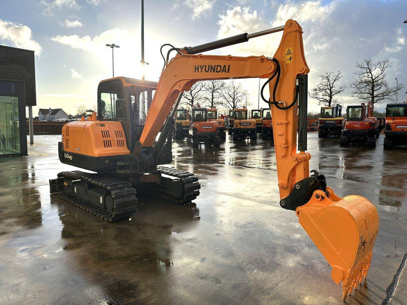 Hyundai R60VS - Excavadora de cadenas: foto 3 Hyundai R60VS - Excavadora de cadenas: foto 3