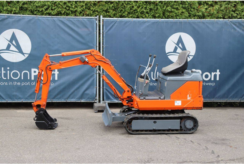 IHI IS-7GX2 - Miniexcavadora: foto 1 IHI IS-7GX2 - Miniexcavadora: foto 1