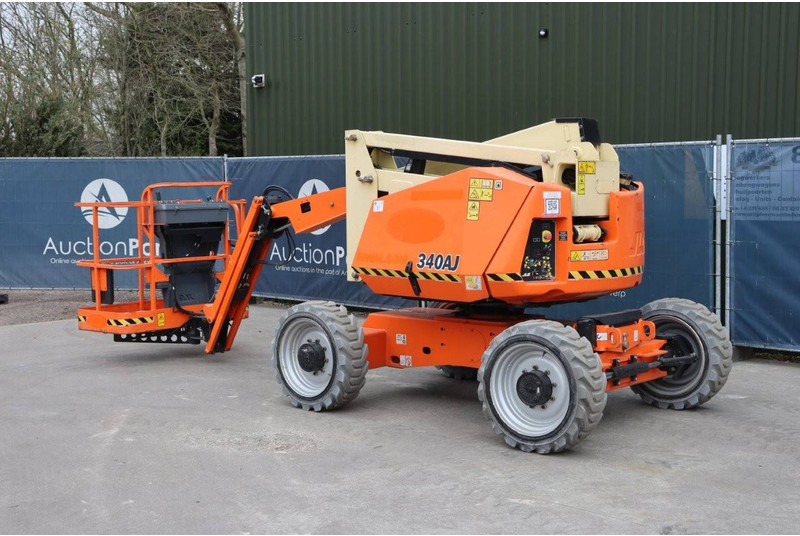 JLG 340AJ - Plataforma articulada: foto 3 JLG 340AJ - Plataforma articulada: foto 3
