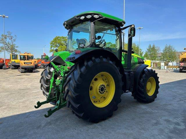 John Deere 7230R - Tractor: foto 4 John Deere 7230R - Tractor: foto 4