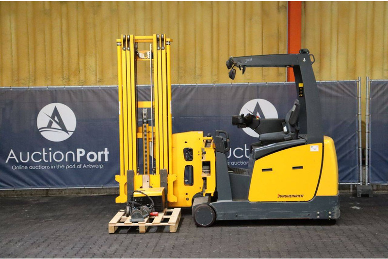 Jungheinrich EFX 410 - Retráctil: foto 2 Jungheinrich EFX 410 - Retráctil: foto 2