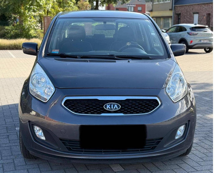 Kia Venga (I) 1.4 CVVT - Sedan: foto 5 Kia Venga (I) 1.4 CVVT - Sedan: foto 5