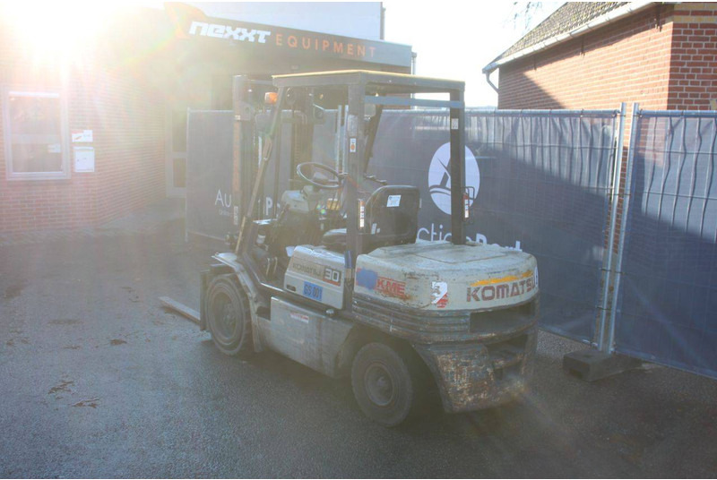 Komatsu FD30T-11E - Carretilla elevadora diésel: foto 3 Komatsu FD30T-11E - Carretilla elevadora diésel: foto 3