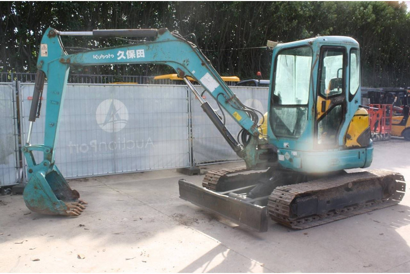 Kubota KX155-3SZ - Excavadora de cadenas: foto 3 Kubota KX155-3SZ - Excavadora de cadenas: foto 3