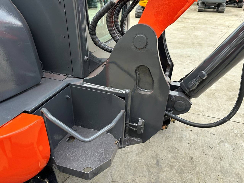 Excavadora de cadenas Kubota KX165-5: foto 13