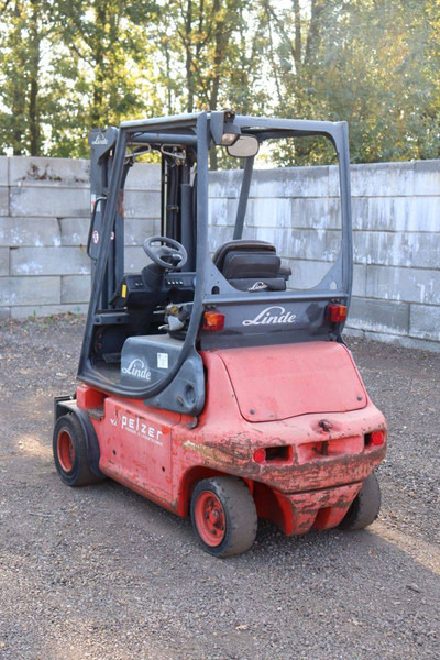 Linde E20P-02 - Carretilla elevadora eléctrica: foto 4 Linde E20P-02 - Carretilla elevadora eléctrica: foto 4
