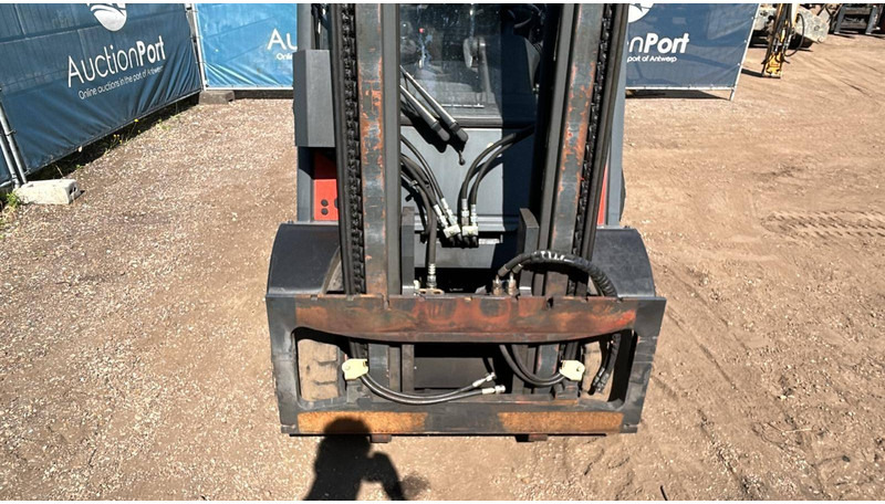 Linde H30CNG-02 - Carretilla elevadora: foto 4 Linde H30CNG-02 - Carretilla elevadora: foto 4