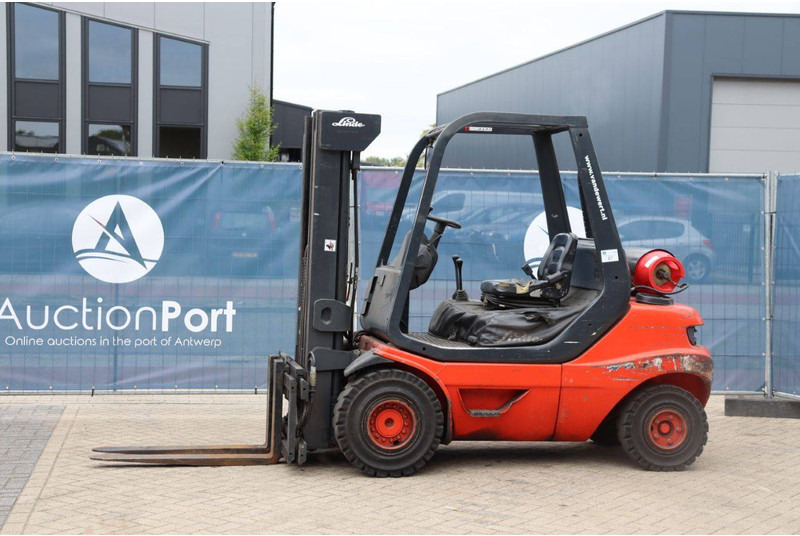 Linde H30T-03 - Carretilla elevadora de gas: foto 1 Linde H30T-03 - Carretilla elevadora de gas: foto 1