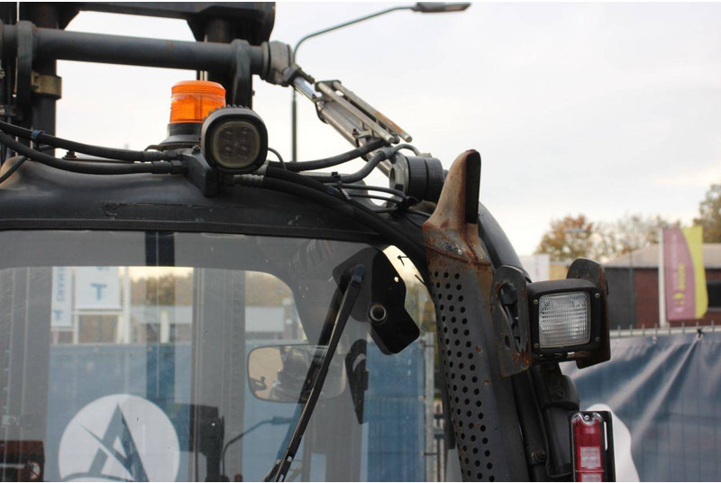 Carretilla elevadora de gas Linde H30T: foto 17 Carretilla elevadora de gas Linde H30T: foto 17