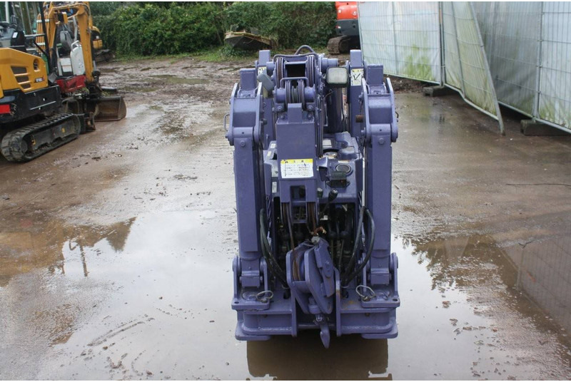 Maeda MC-205 - Grúa sobre orugas: foto 3 Maeda MC-205 - Grúa sobre orugas: foto 3