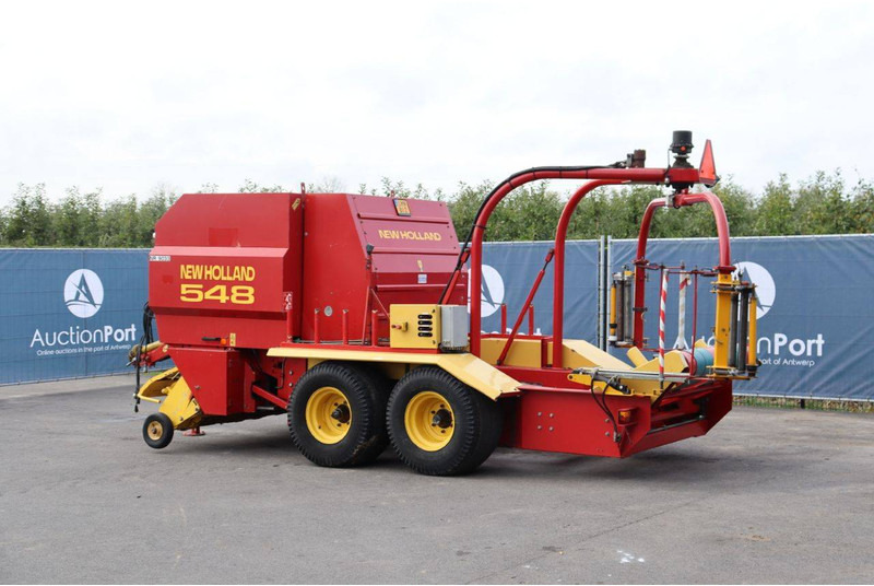 New Holland 548 - Maquinaria agrícola: foto 4 New Holland 548 - Maquinaria agrícola: foto 4