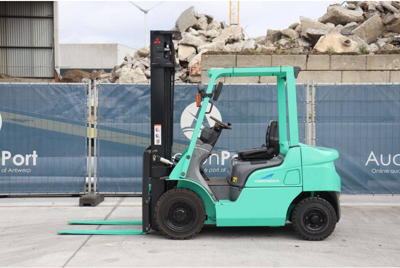 Mitsubishi FGE20T - Carretilla elevadora diésel: foto 2 Mitsubishi FGE20T - Carretilla elevadora diésel: foto 2