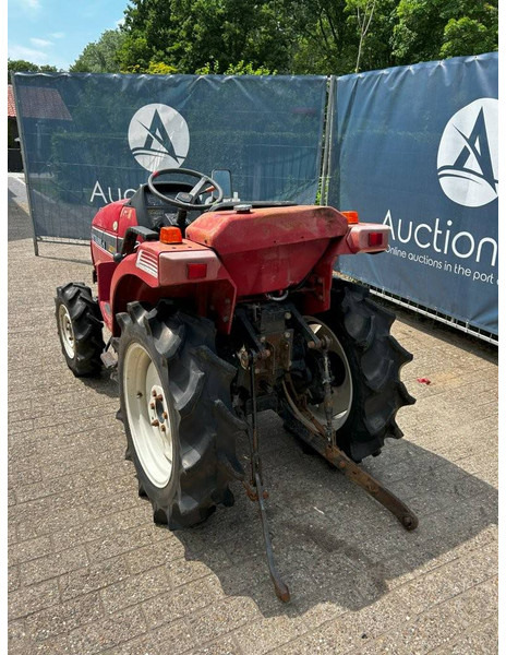 Mitsubishi MT165 - Tractor: foto 3 Mitsubishi MT165 - Tractor: foto 3