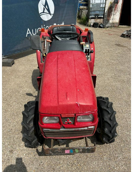 Tractor Mitsubishi MT165: foto 9