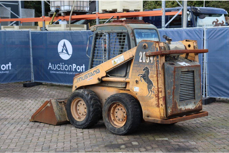 Mustang 2054 - Cargadora de ruedas: foto 4 Mustang 2054 - Cargadora de ruedas: foto 4