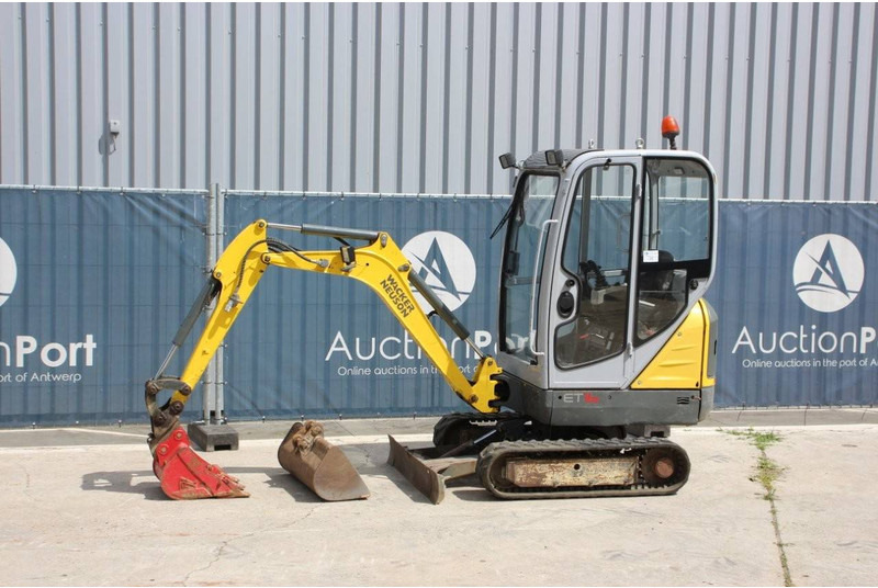 Neuson ET16 - Miniexcavadora: foto 1 Neuson ET16 - Miniexcavadora: foto 1