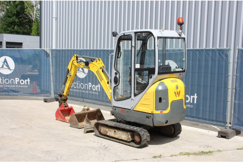 Neuson ET16 - Miniexcavadora: foto 3 Neuson ET16 - Miniexcavadora: foto 3