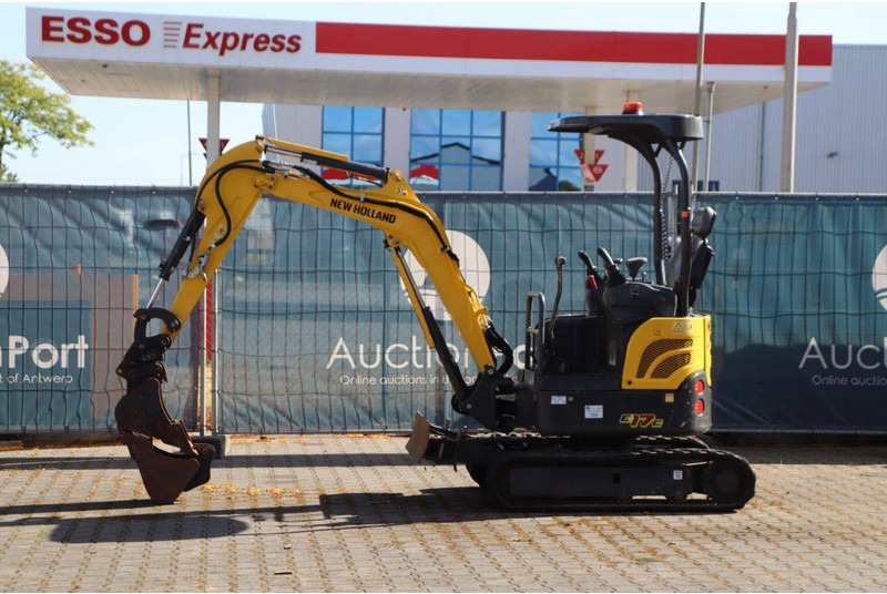 New Holland E17C - Miniexcavadora: foto 1 New Holland E17C - Miniexcavadora: foto 1