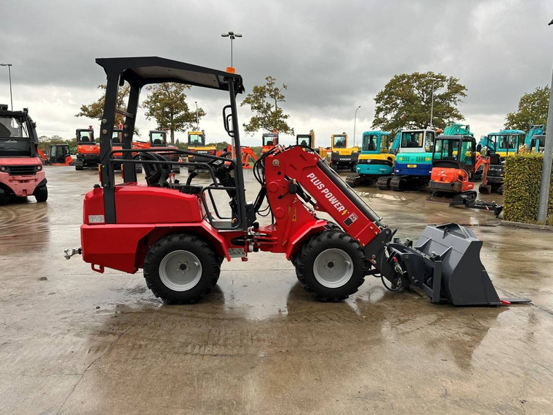 Plus Power HQ180T - Cargadora de ruedas: foto 5 Plus Power HQ180T - Cargadora de ruedas: foto 5