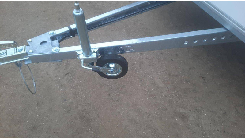 Power trailer - Remolque caja cerrada: foto 3 Power trailer - Remolque caja cerrada: foto 3