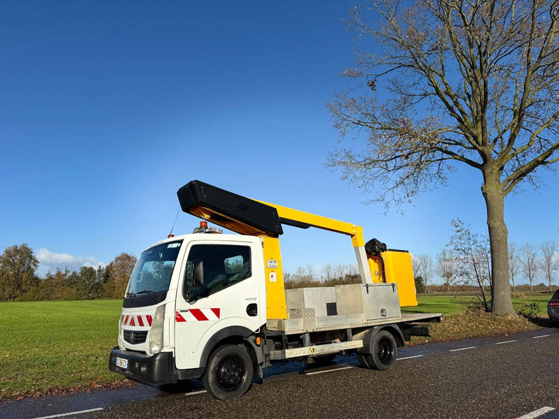 Renault Maxity ET 30 LE - Camión con plataforma elevadora: foto 1 Renault Maxity ET 30 LE - Camión con plataforma elevadora: foto 1