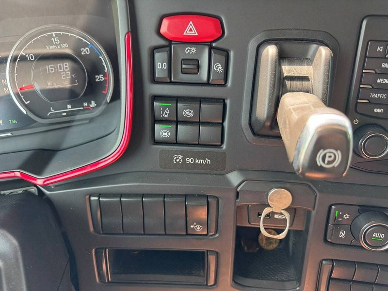 Camión chasis Scania S520: foto 12
