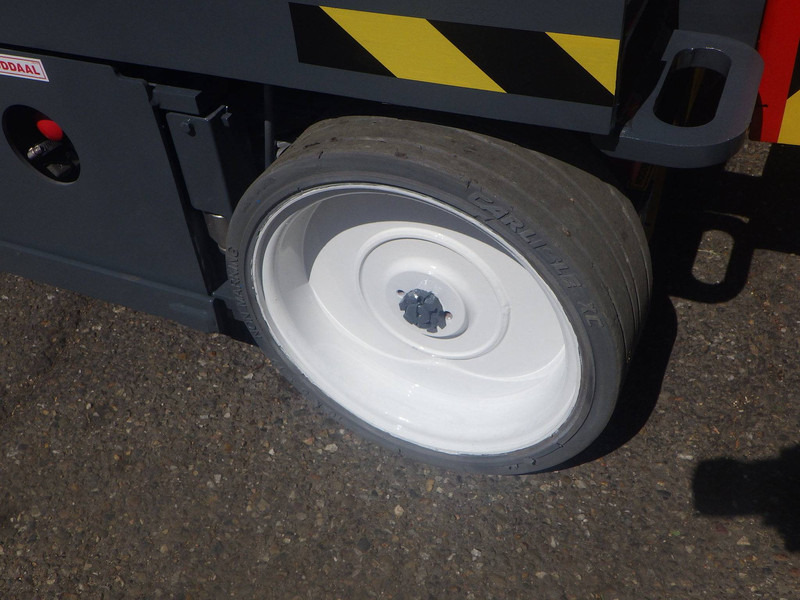 Skyjack SJ3226 - Plataforma de tijeras: foto 5 Skyjack SJ3226 - Plataforma de tijeras: foto 5