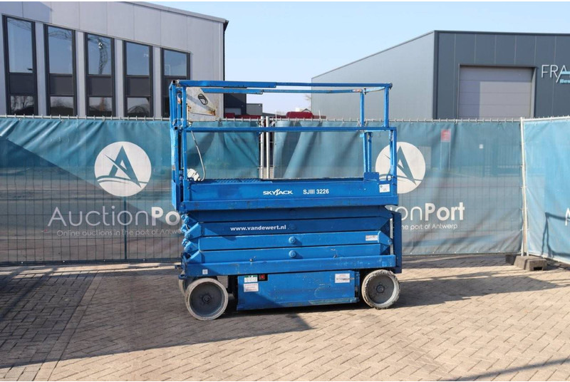Skyjack SJIII 3226 - Plataforma de tijeras: foto 1 Skyjack SJIII 3226 - Plataforma de tijeras: foto 1