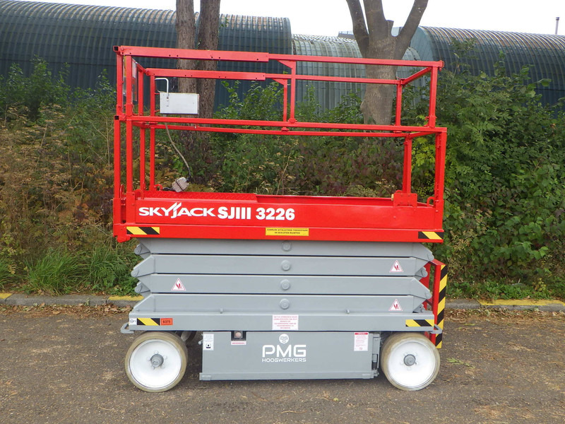 Skyjack SkyJack - Plataforma de tijeras: foto 1 Skyjack SkyJack - Plataforma de tijeras: foto 1