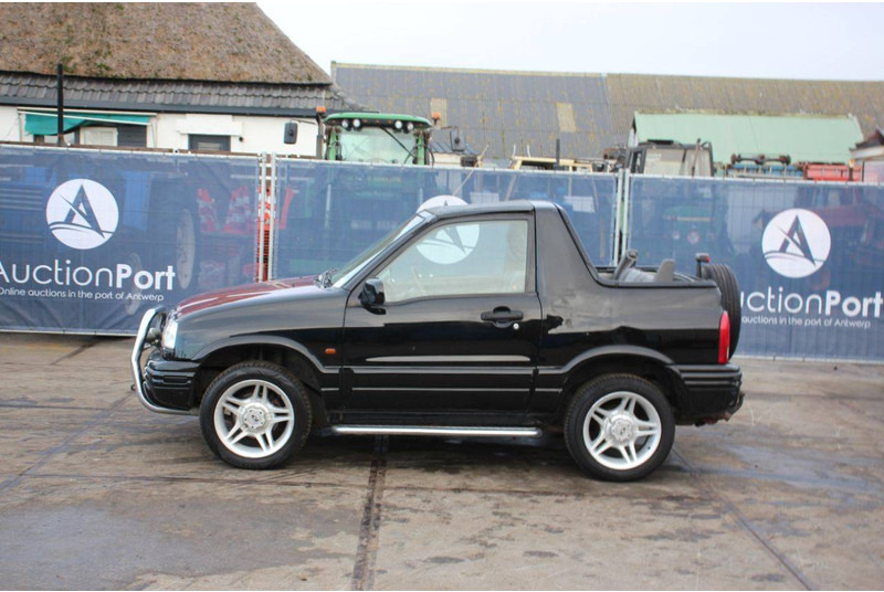 Suzuki Grand Vitara - Sedan: foto 2 Suzuki Grand Vitara - Sedan: foto 2