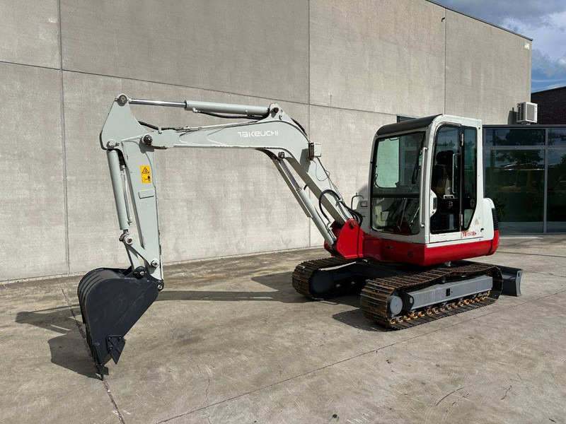 Takeuchi TB150C - Excavadora de cadenas: foto 1 Takeuchi TB150C - Excavadora de cadenas: foto 1