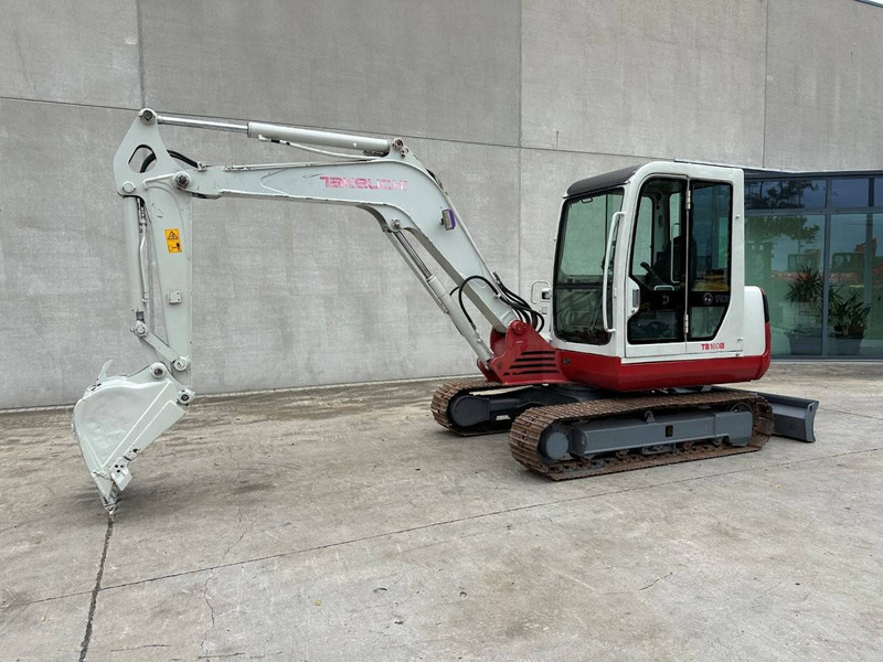 Takeuchi TB160C - Excavadora de cadenas: foto 1 Takeuchi TB160C - Excavadora de cadenas: foto 1