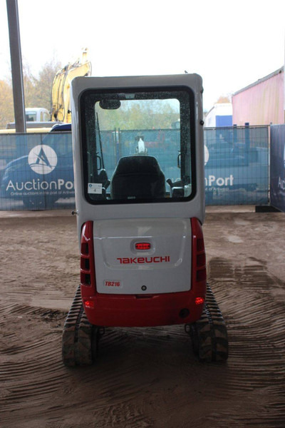 Takeuchi TB216 - Miniexcavadora: foto 4 Takeuchi TB216 - Miniexcavadora: foto 4