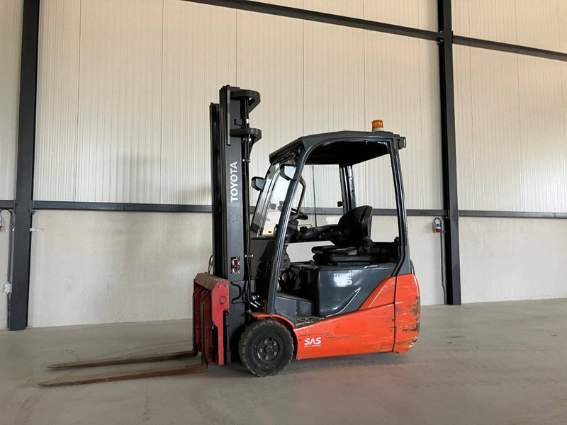 Toyota 8FBEKT16 - Carretilla elevadora eléctrica: foto 2 Toyota 8FBEKT16 - Carretilla elevadora eléctrica: foto 2