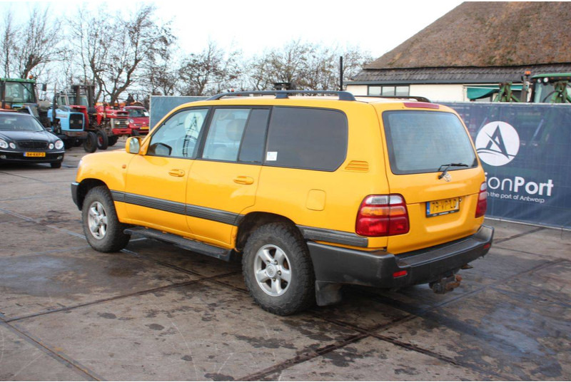 Toyota Land Cruiser 100 4.2TD AUT+SRW - SUV/ Todoterreno: foto 3 Toyota Land Cruiser 100 4.2TD AUT+SRW - SUV/ Todoterreno: foto 3